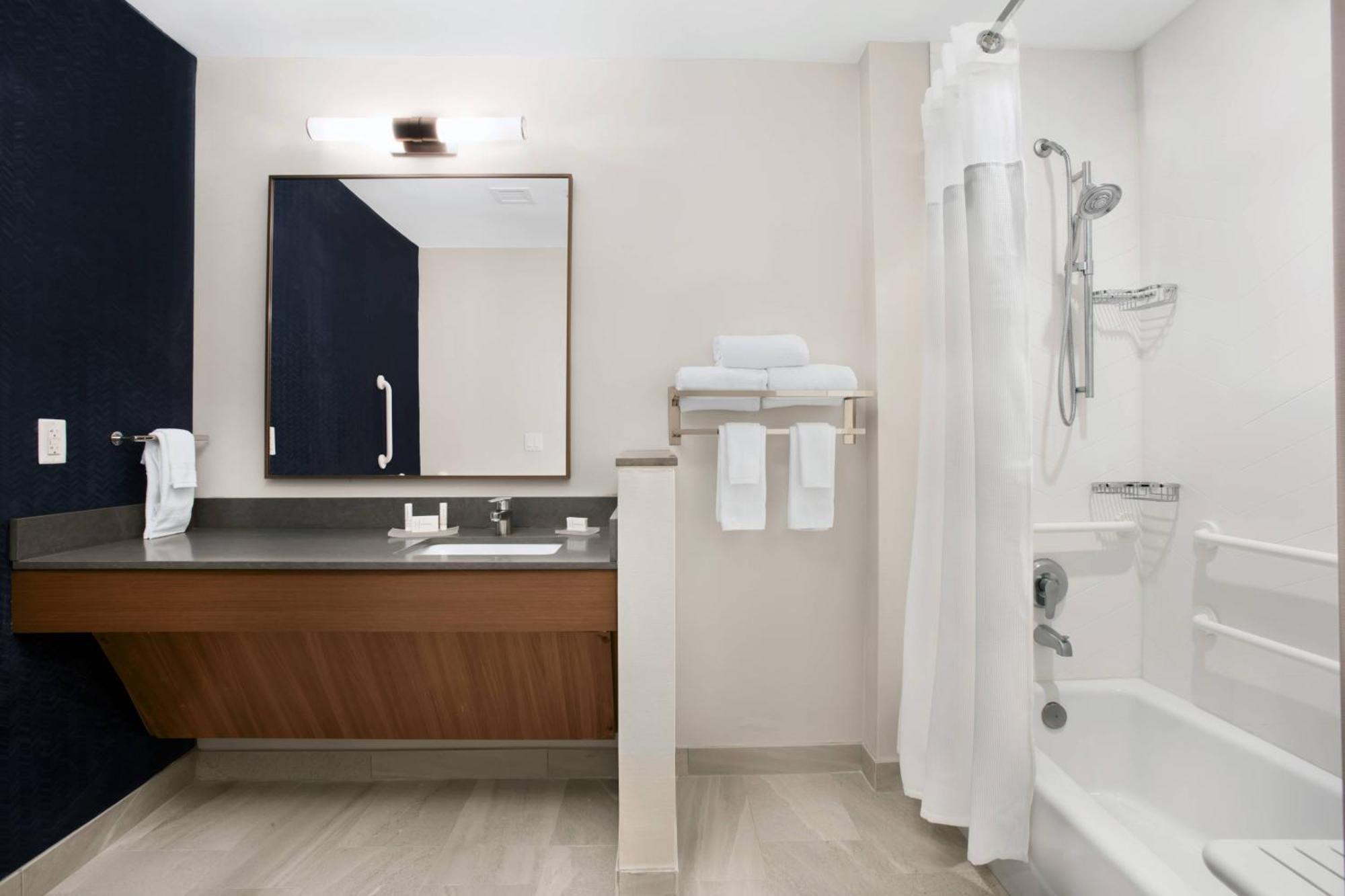 Fairfield Inn & Suites By Marriott Daytona Beach Speedway/Airport Exterior foto